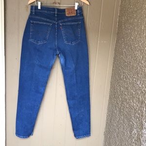 Vintage Levi’s 550  Relaxed Fit tapered leg
